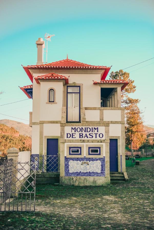 Hotel Estacao Ferroviaria De Mondim De Basto Celorico De Basto Exterior foto